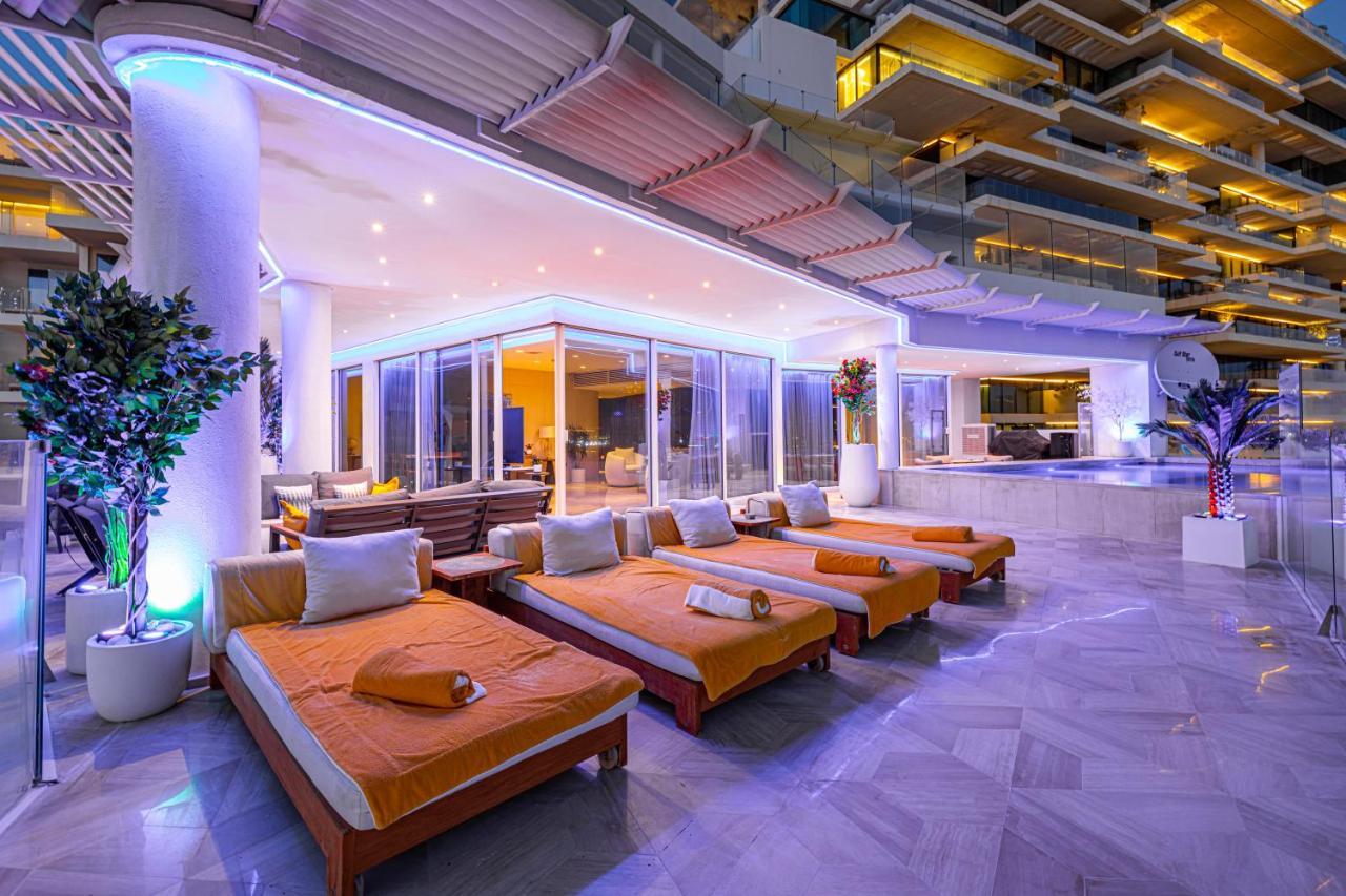 Отель Five Palm Luxury Penthouse Full Marina View & Private Pool Дубай Экстерьер фото